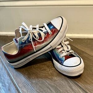 Converse Chuck Taylor Lift Platform Low Synthetic Glitter Sneakers